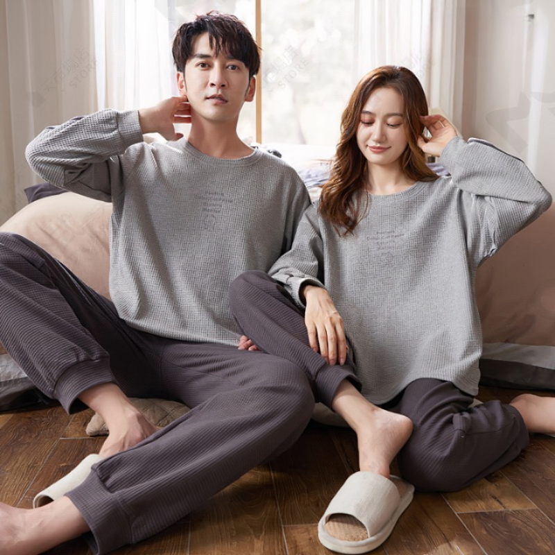 Pyjama gris ton sur ton pour couple