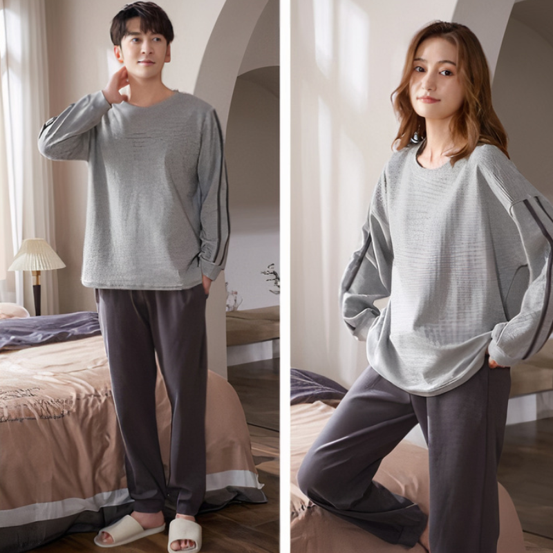 Pyjama gris ton sur ton pour couple