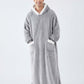 Couverture Plaid long à capuche gris