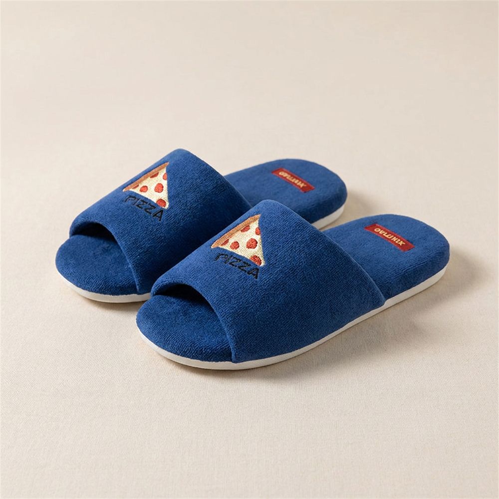 Chaussons pizza vue de trois quarts