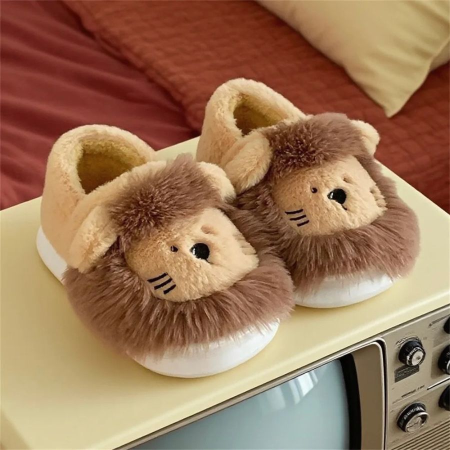 Chaussons lion