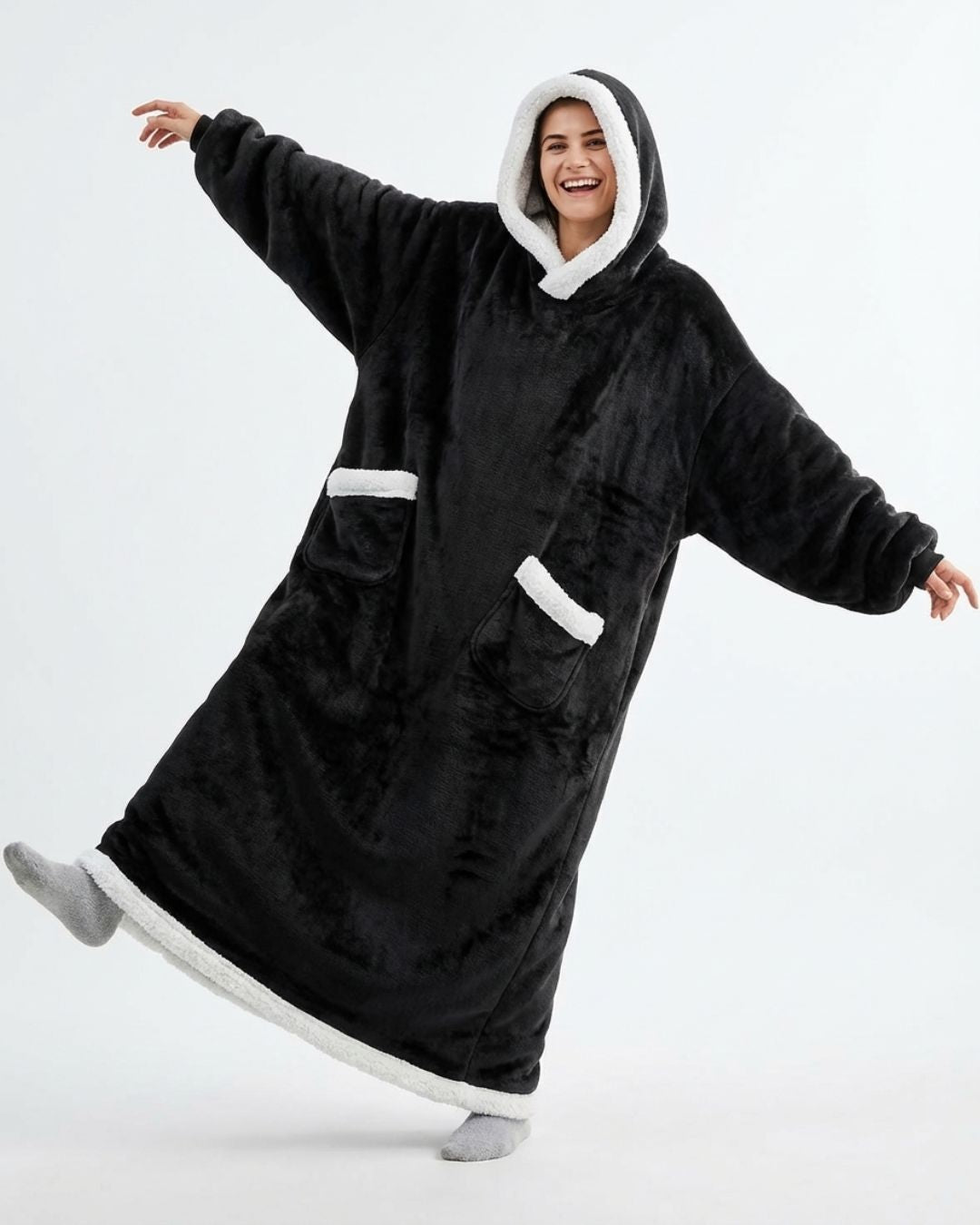 Couverture Plaid long à capuche noir