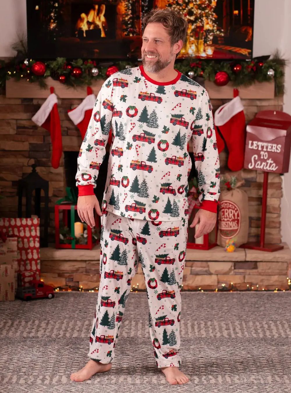 Ensemble Pyjama de noël motif arbre de noël et voiture