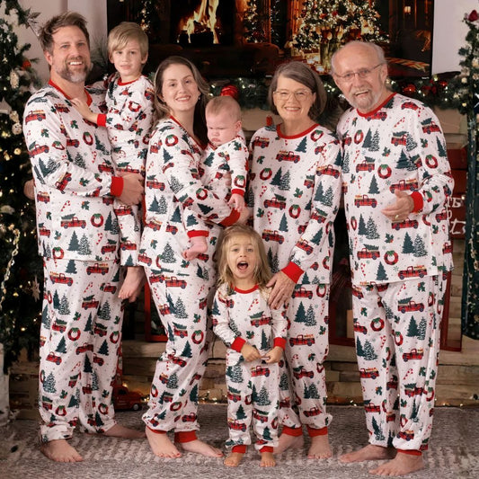 Ensemble Pyjama de noël motif arbre de noël et voiture