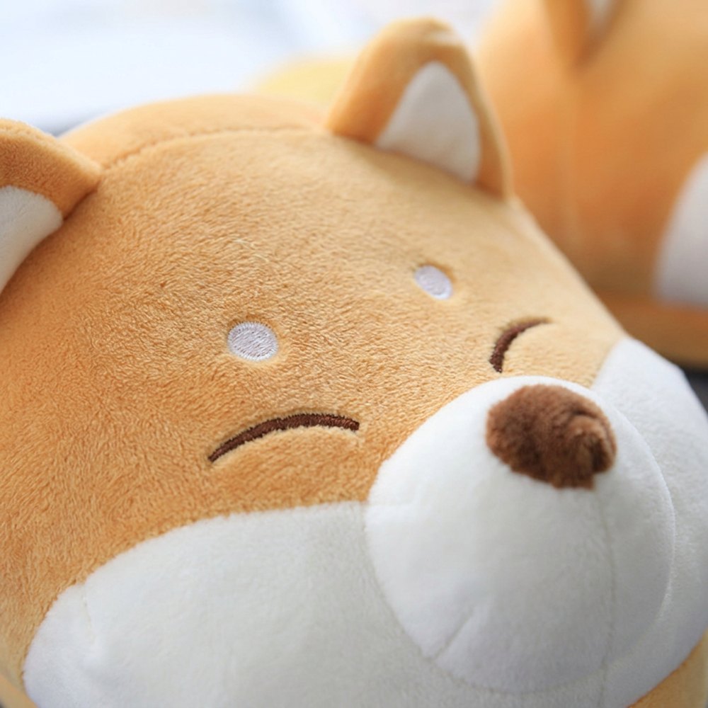 Chaussons Shiba Inu bouille gros plan