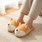 Chaussons Shiba Inu portés aux pieds