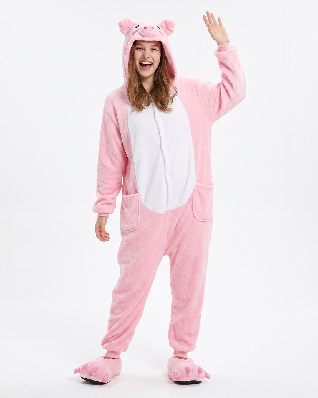 Combinaison pyjama cochon femme portée, capuche cochon