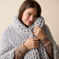 Plaid grosse maille gris tout doux
