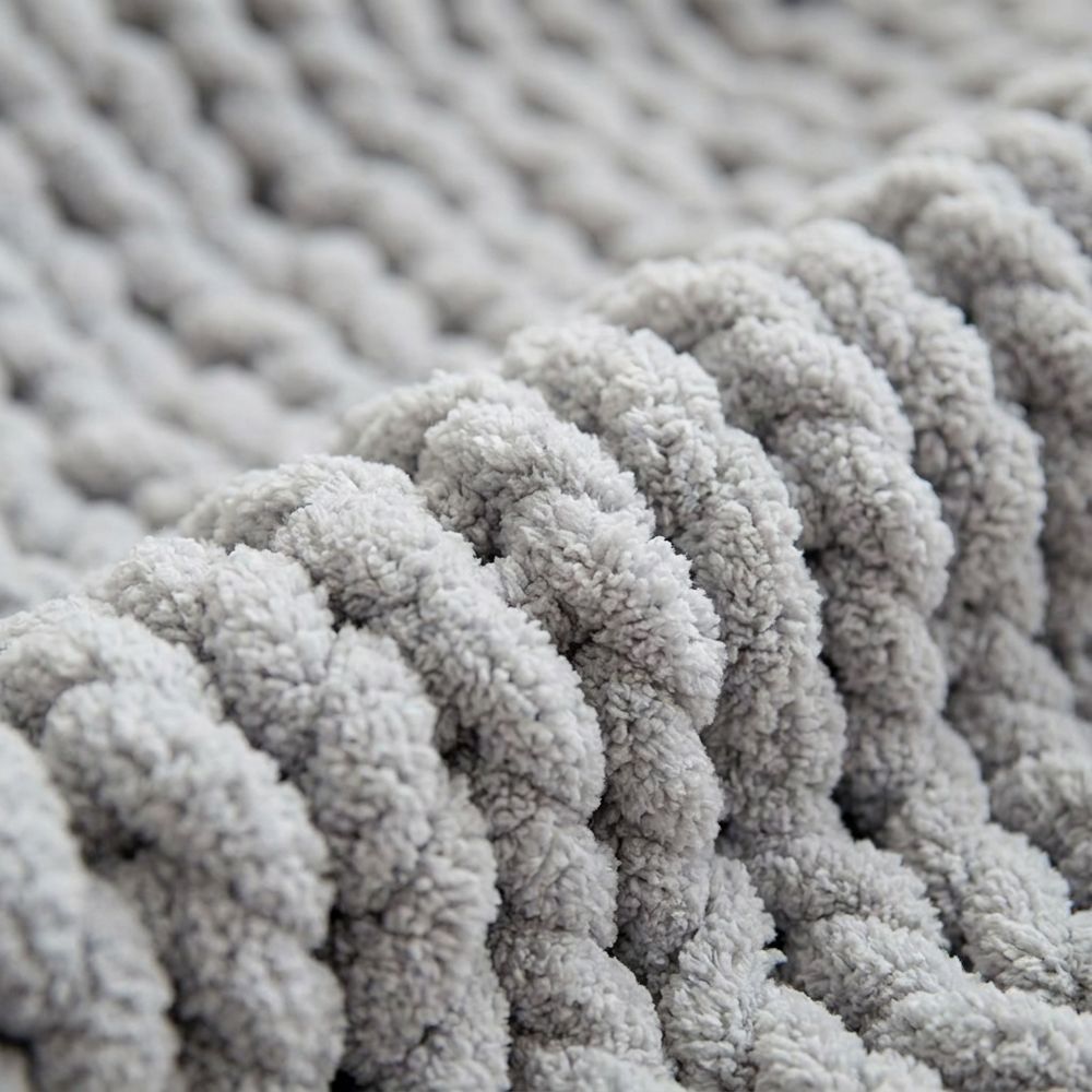 Plaid grosse maille gris matiere chenille