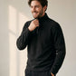 Pull polaire homme col montant demi-zip noir, porté au quotidien